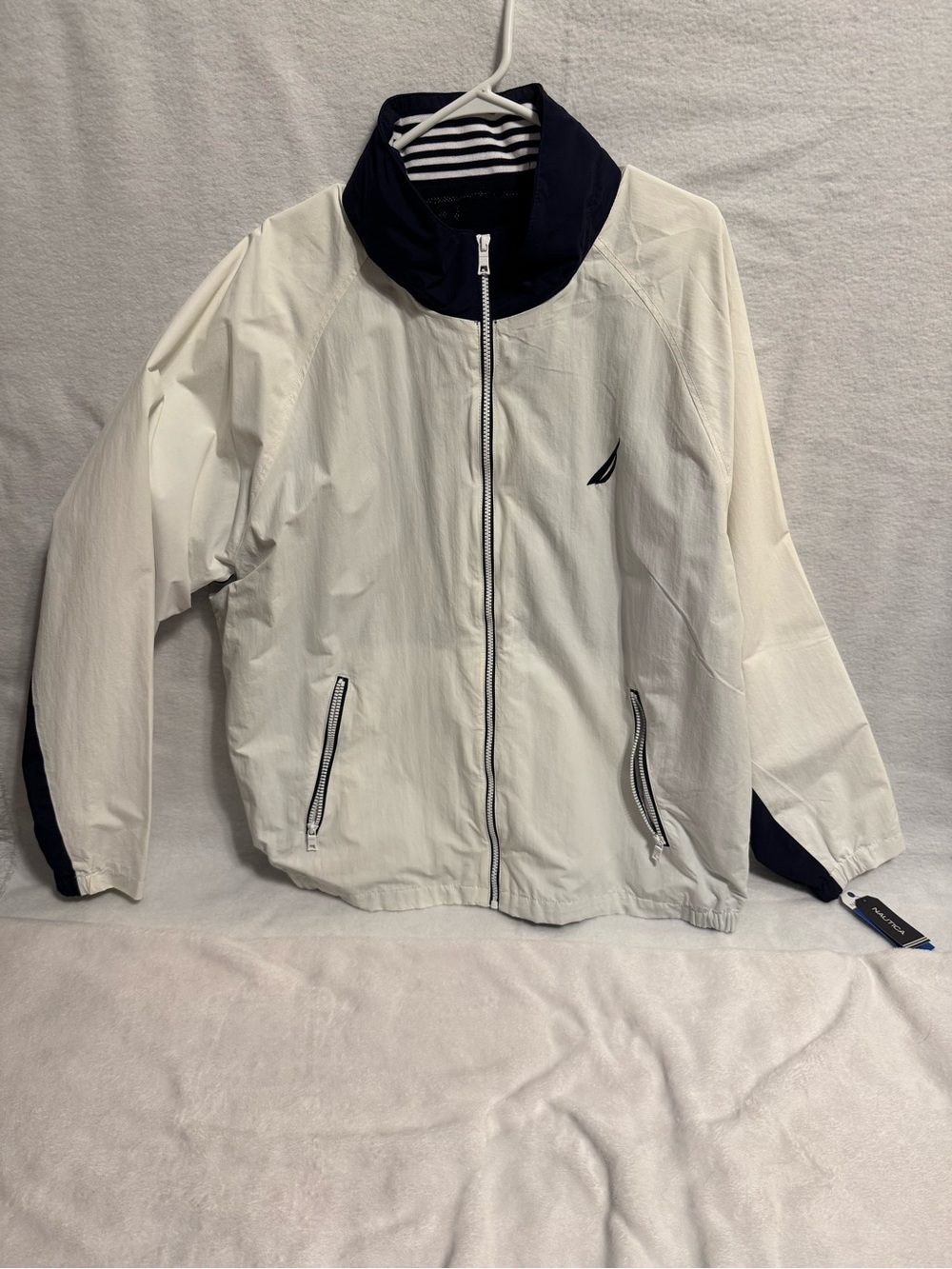 NWT Nautica Men’s XL Windbreaker Jacket – White/Navy